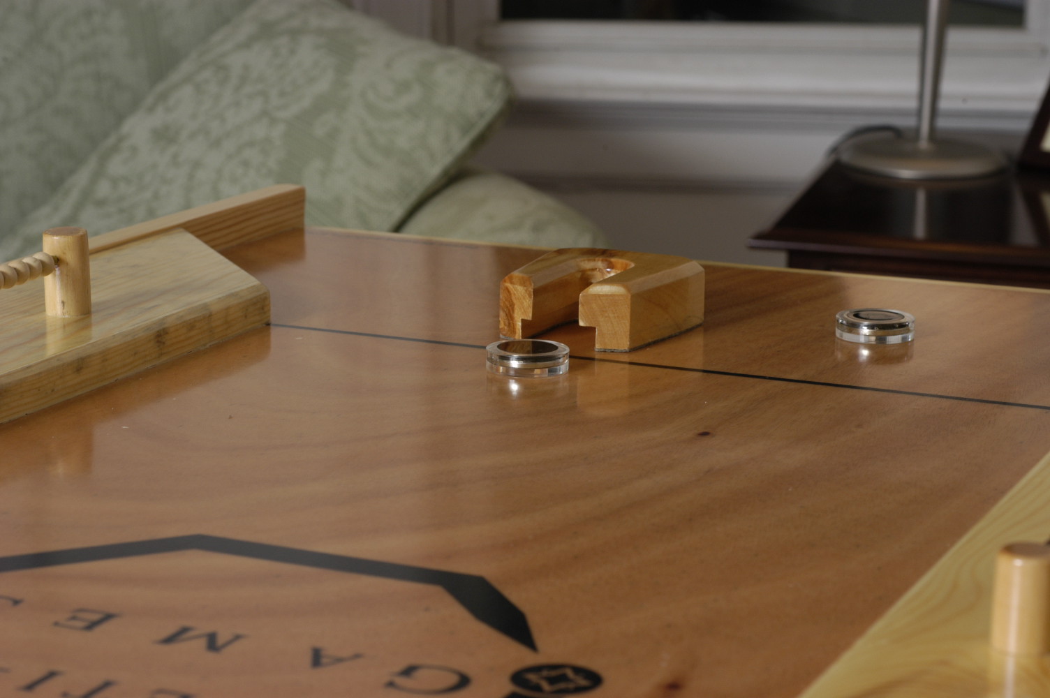 Kineti-Go Magnetic Puck and Shooter