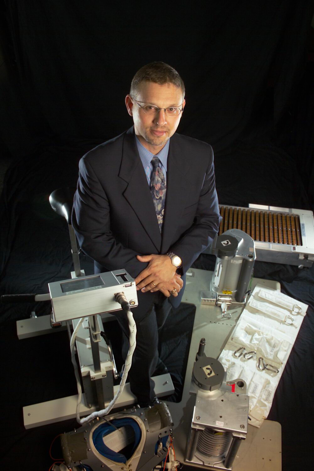 Dr. Carlos Ortiz-Longo