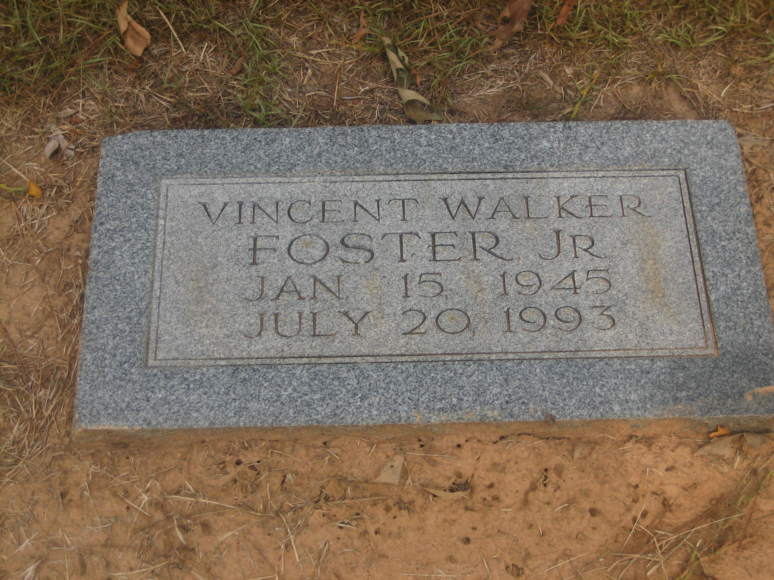 Grave of Vince Foster in Hope, Arkansas.